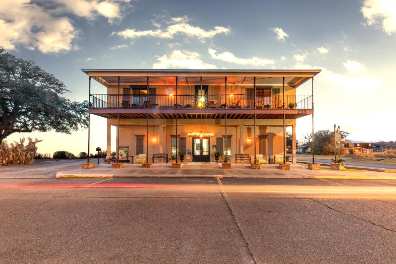 The Bank Hotel Lake Arthur Exterior foto